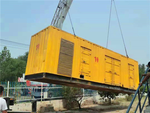 肇东300KW柴油发电机组油耗是多少?