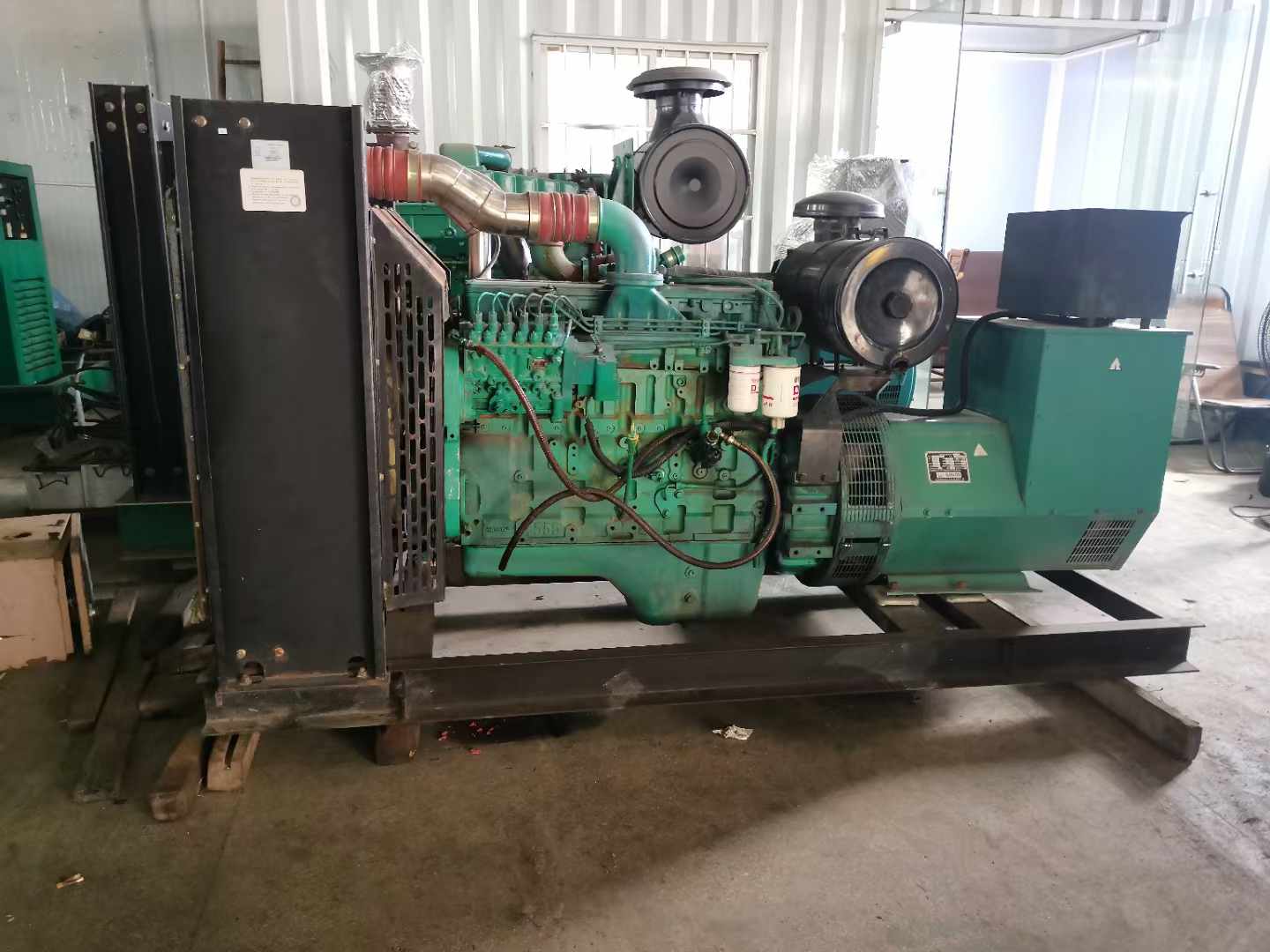 肇东发电机租赁如何确定电缆的承载电流是否在安全范围内?